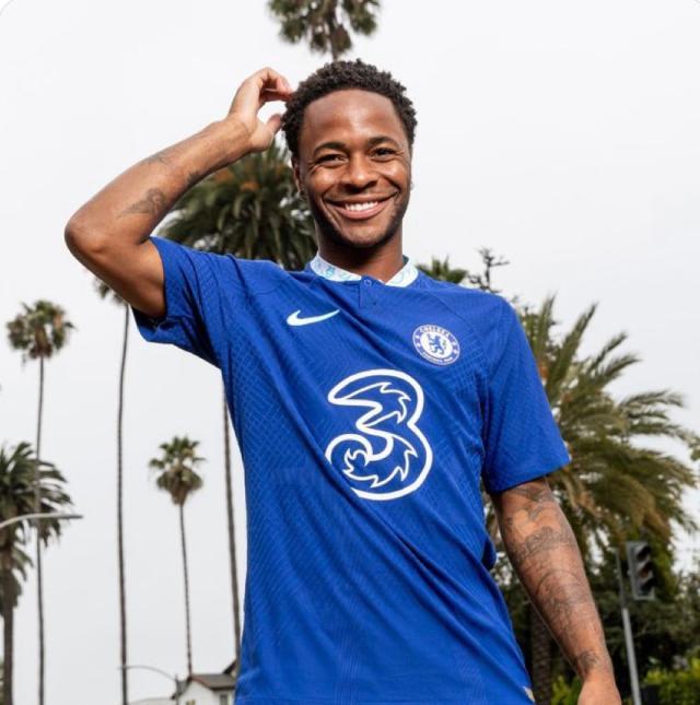 星空体育官方平台-林良锋：斯特林是高产射手，切尔西要他不要C罗有理