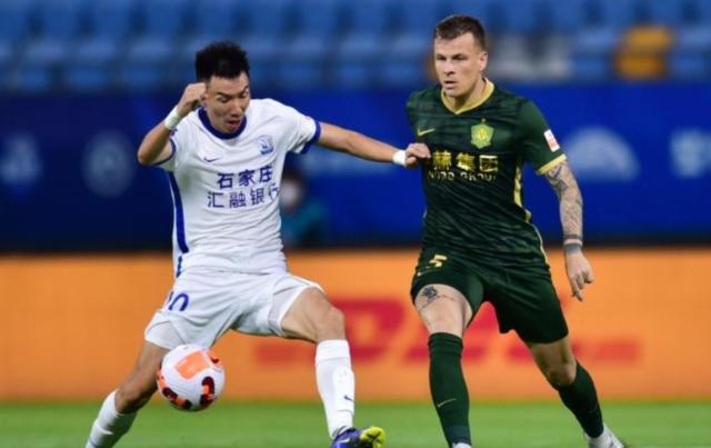 星空体育-【中超】奥斯卡传射张呈栋郭皓染红 国安1比2沧州